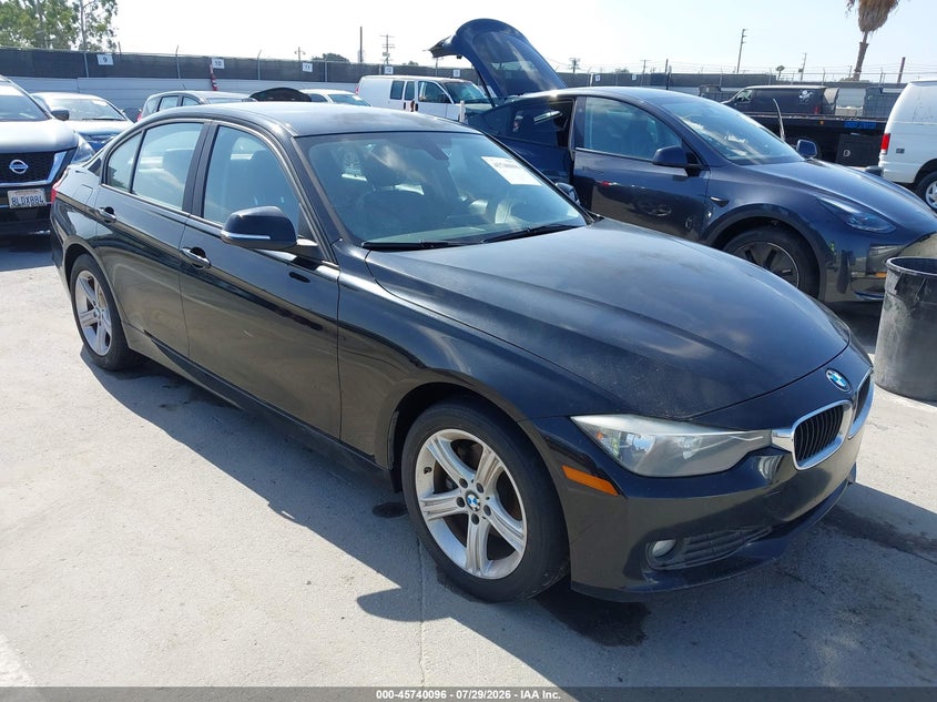 2015 BMW 3 series VIN WBA3B1C53FK136413 IAAI salvage auction — NORMAL WEAR, Clear - Dealer Only (California), sold $425 on 2026-08-07 (photo 1)