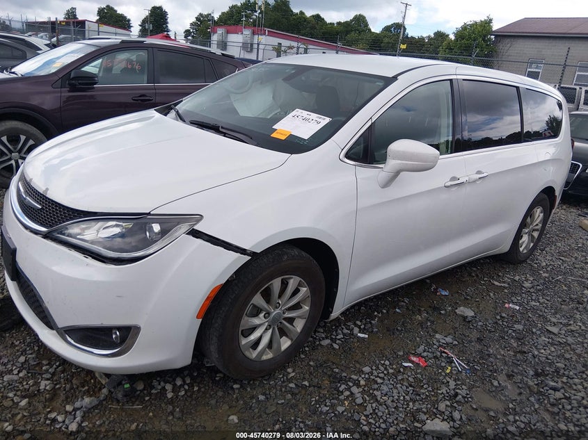 2018 Chrysler Pacifica VIN 2C4RC1FG8JR279455 IAAI salvage auction — RIGHT SIDE, Wait Title, sold $1,250 on 2026-10-13 (photo 2)