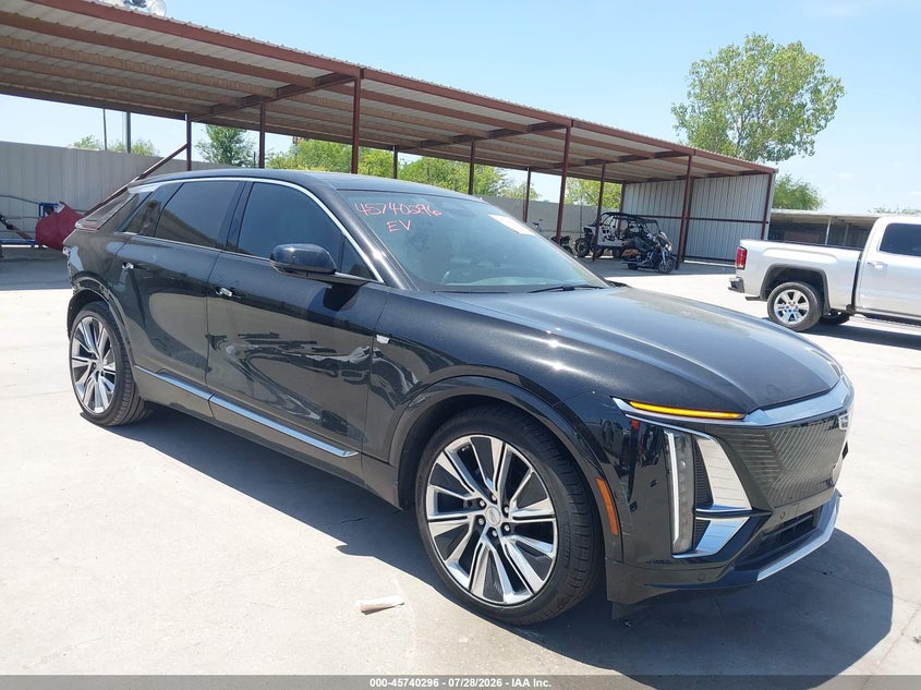 2024 Cadillac Lyriq VIN 1GYKPSRK9RZ119298 — IAAI salvage auction photo