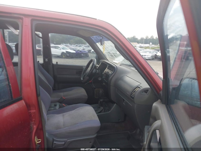 1998 Isuzu Trooper VIN JACDJ58X3W7903738 IAAI salvage auction — NORMAL WEAR, Clear (North Carolina), sold $450 on 2026-07-31 (photo 5)