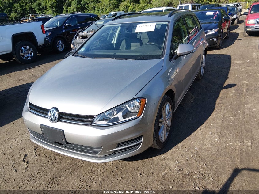 2016 Volkswagen Golf sportsvan VIN 3VWC17AU0GM522071 IAAI salvage auction — NORMAL WEAR, Salvage Title, sold $9,625 on 2026-08-11 (photo 2)