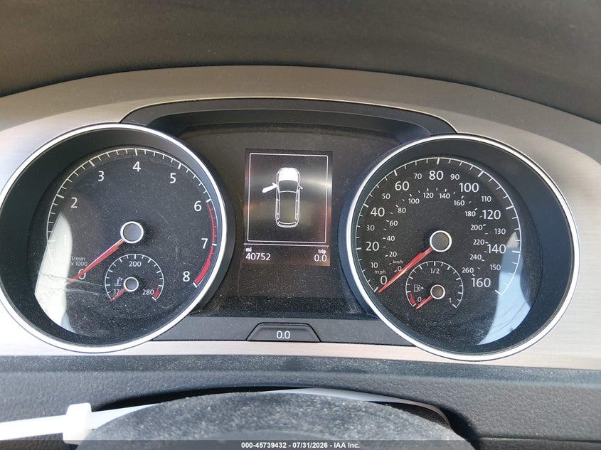 2016 Volkswagen Golf sportsvan VIN 3VWC17AU0GM522071 IAAI salvage auction — NORMAL WEAR, Salvage Title, sold $9,625 on 2026-08-11 (photo 7)