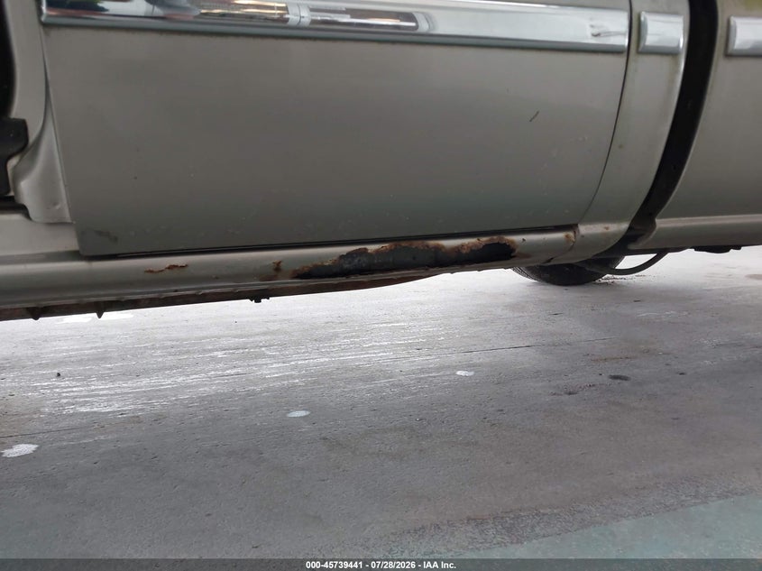2002 Gmc SIERRA VIN 2GTEC19V621106364 IAAI salvage auction — NORMAL WEAR, Clear (Florida), sold $400 on 2026-07-31 (photo 6)