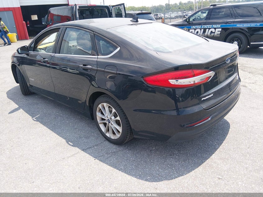 2019 Ford Fusion VIN 3FA6P0LU2KR100422 IAAI salvage auction — NORMAL WEAR, SF97 (Maryland), sold $9,200 on 2026-09-08 (photo 3)