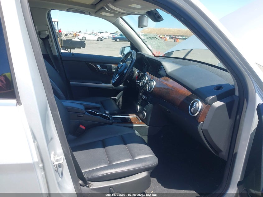 2015 Mercedes-benz Glk-klasse VIN WDCGG8JB0FG427133 IAAI salvage auction — REAR END, Salvage (California), sold $3,200 on 2026-08-24 (photo 5)