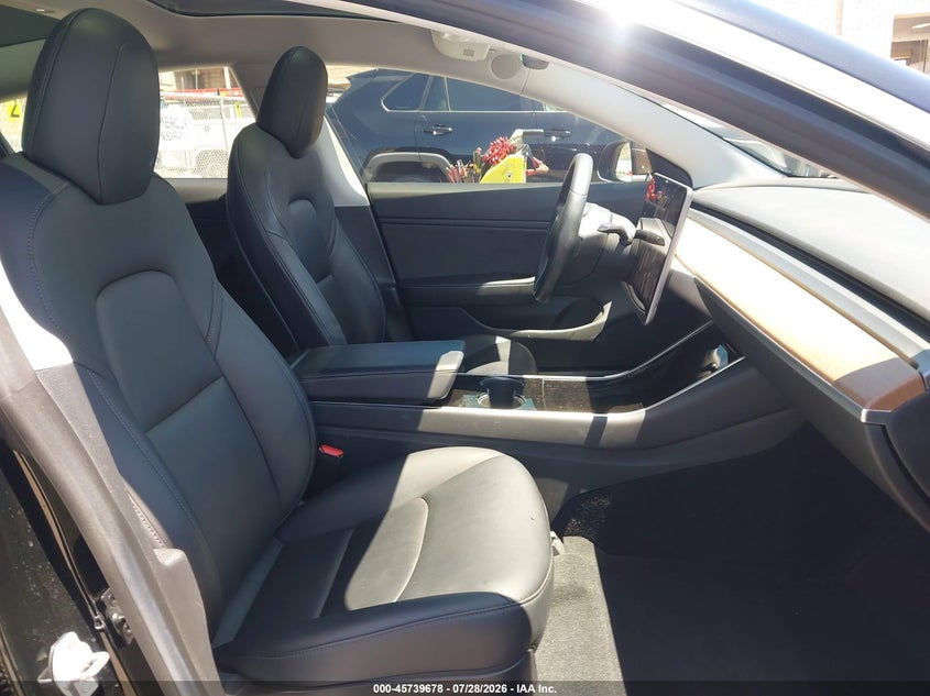 2018 Tesla Model 3 VIN 5YJ3E1EB8JF084599 IAAI salvage auction — FRONT END, Wait Title, sold $3,900 on 2026-10-20 (photo 5)