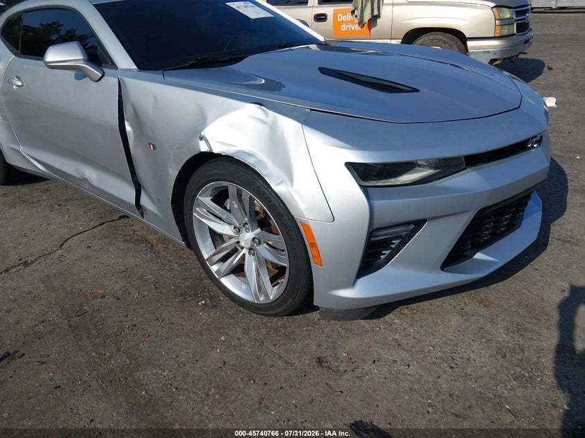 2018 Chevrolet Camaro VIN 1G1FF1R72J0105373 IAAI salvage auction — SIDE, Salvage Title, sold $9,000 on 2026-09-23 (photo 6)