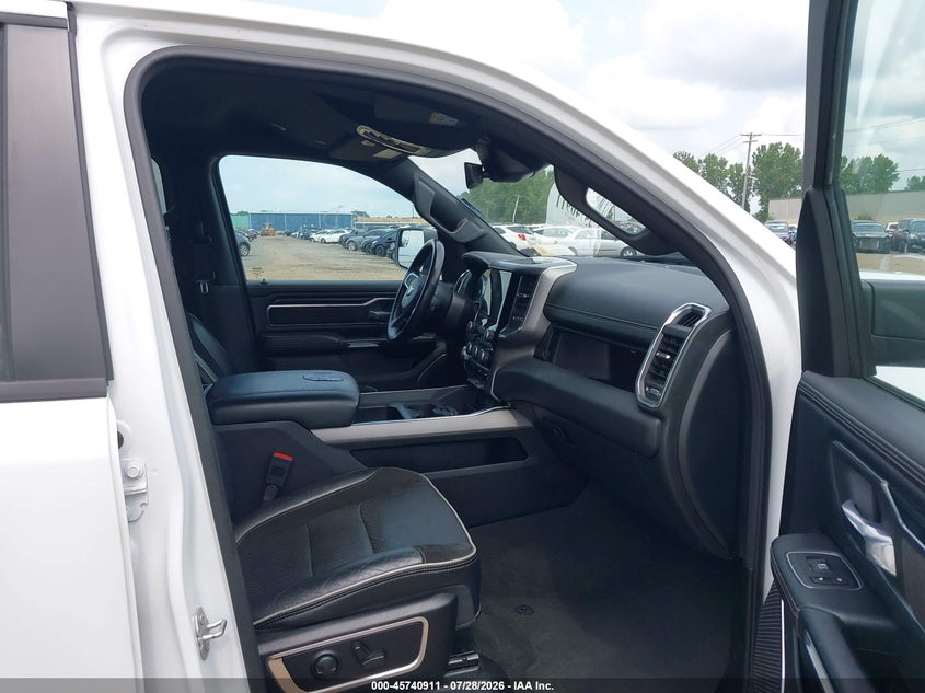 2024 Ram 1500 VIN 1C6SRFJT0RN232521 IAAI salvage auction — RIGHT SIDE, Clear (New York), sold $21,200 on 2026-08-01 (photo 5)