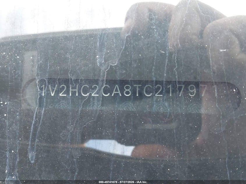 2026 Volkswagen Atlas cross sport VIN 1V2HC2CA8TC217971 IAAI salvage auction — REAR END, Salvage Title, sold $19,350 on 2026-08-19 (photo 9)