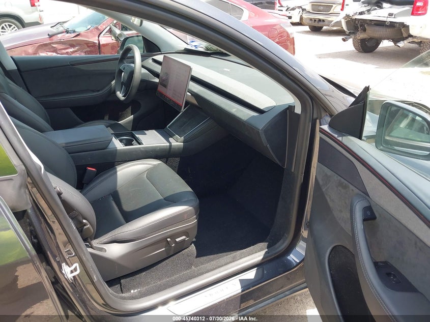 2026 Tesla Model y VIN 7SAYGDEE4TA413152 IAAI salvage auction — FRONT END, Salvage Title, sold $18,800 on 2026-09-08 (photo 5)