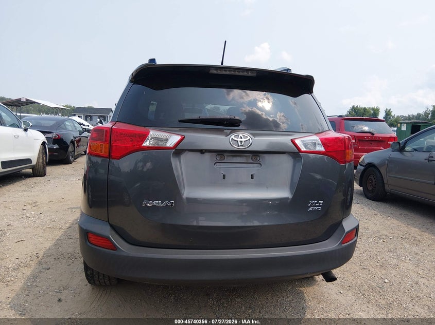 2013 Toyota Rav 4 VIN JTMRFREV6DD003286 IAAI salvage auction — NORMAL WEAR, Clear (Maryland), sold $2,750 on 2026-07-30 (photo 6)