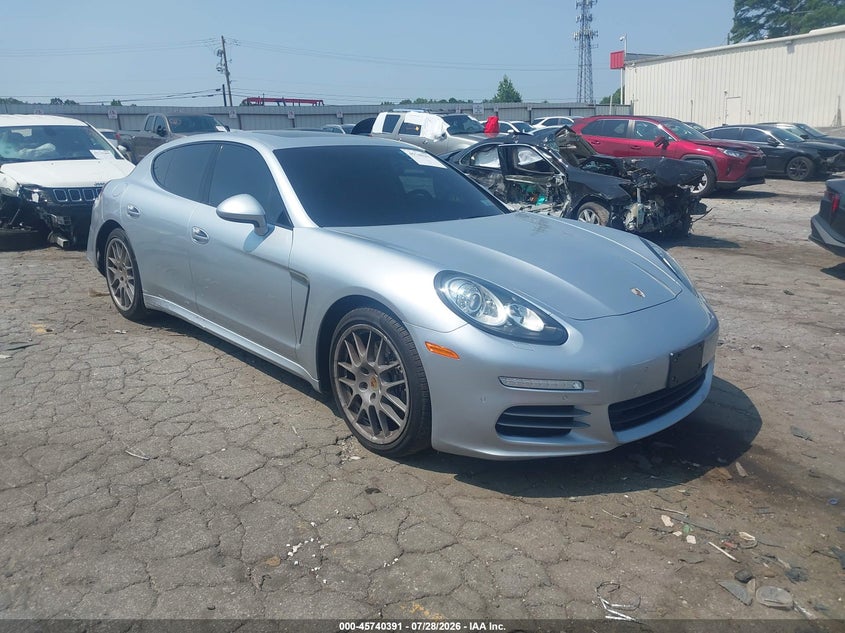 2016 Porsche Panamera VIN WP0AA2A77GL007562 — IAAI salvage auction photo
