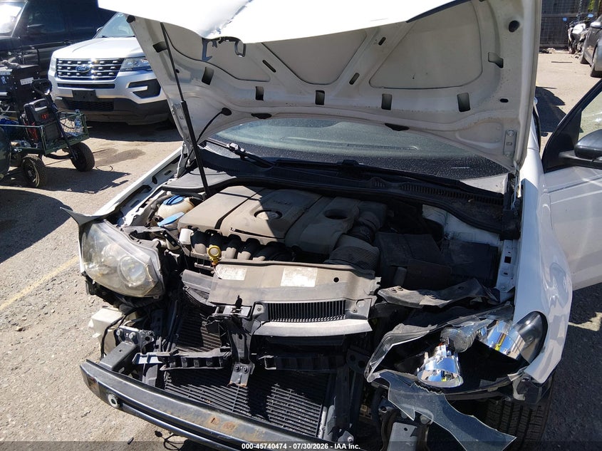 2014 Volkswagen Golf VIN WVWDB7AJ0EW001665 IAAI salvage auction — NORMAL WEAR, Wait Title, sold $350 on 2026-08-11 (photo 6)