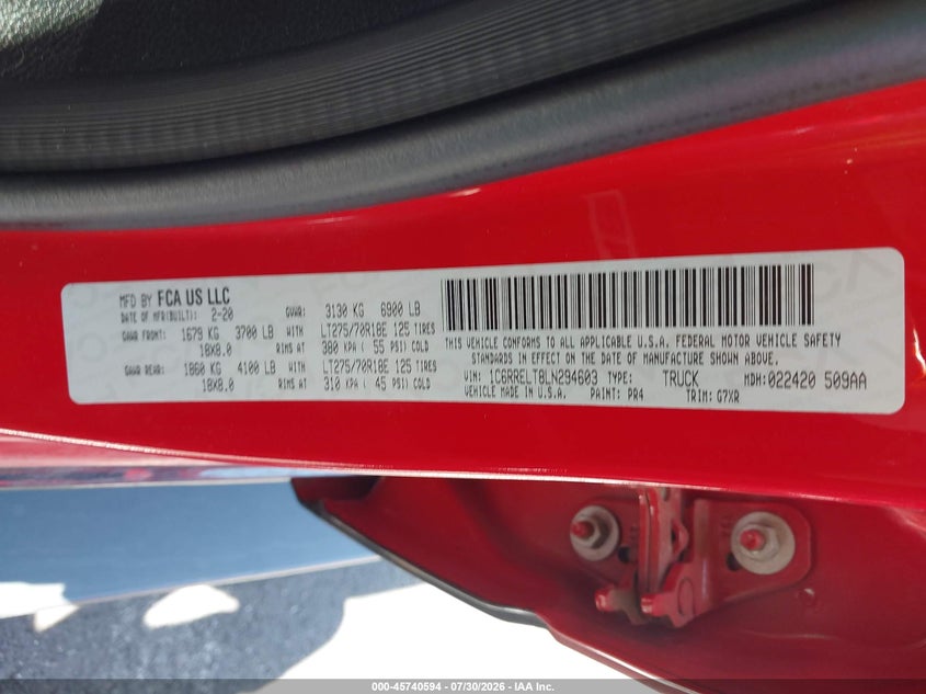 2020 Ram 1500 VIN 1C6RRELT8LN294603 IAAI salvage auction — RIGHT FRONT, Salvage Title, sold $10,900 on 2026-08-29 (photo 9)