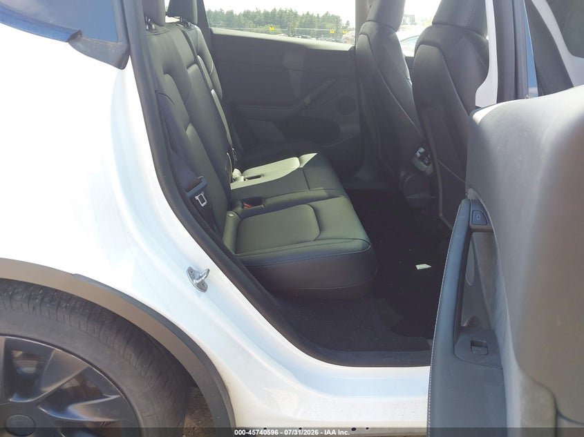 2023 Tesla Model Y VIN 7SAYGDEE2PA080620 IAAI salvage auction — RIGHT FRONT, Salvage Title, sold $9,800 on 2026-10-02 (photo 8)