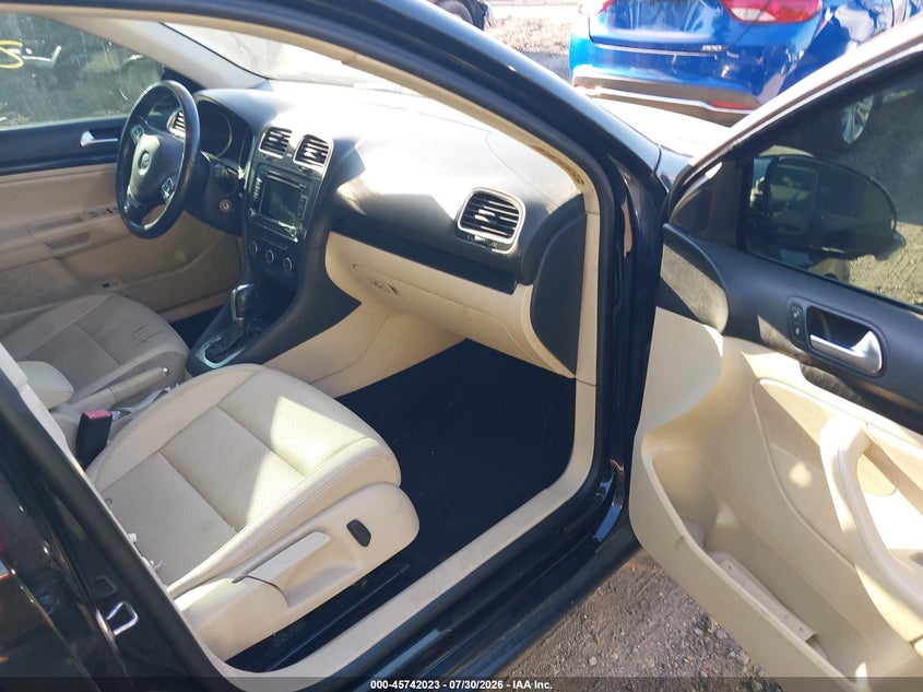 2012 Volkswagen Jetta VIN 3VWPL7AJ7CM672979 IAAI salvage auction — LEFT FRONT, Salvage Title, sold $450 on 2026-08-22 (photo 5)