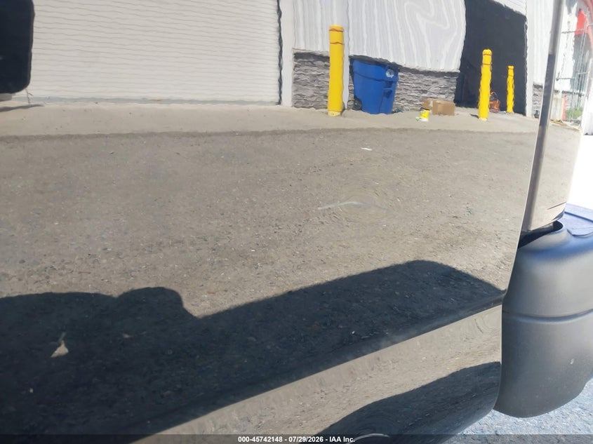 2018 Chevrolet Express 2500 VIN 1GAWGEFGXJ1288878 IAAI salvage auction — NORMAL WEAR, Sf97 (Washington), sold $15,000 on 2026-08-26 (photo 6)