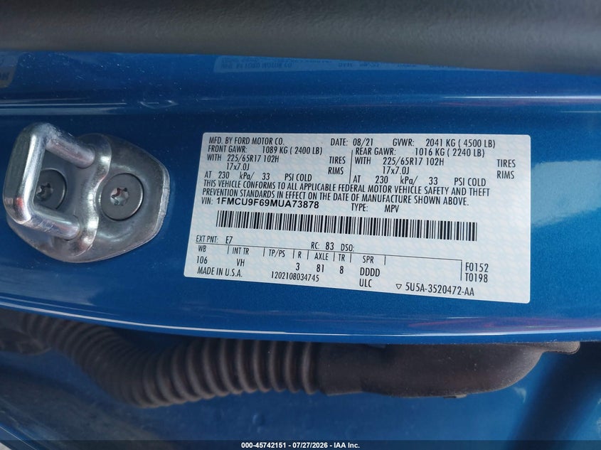2021 Ford Escape VIN 1FMCU9F69MUA73878 IAAI salvage auction — NORMAL WEAR, Sf97 (New York), sold $8,400 on 2026-08-20 (photo 9)