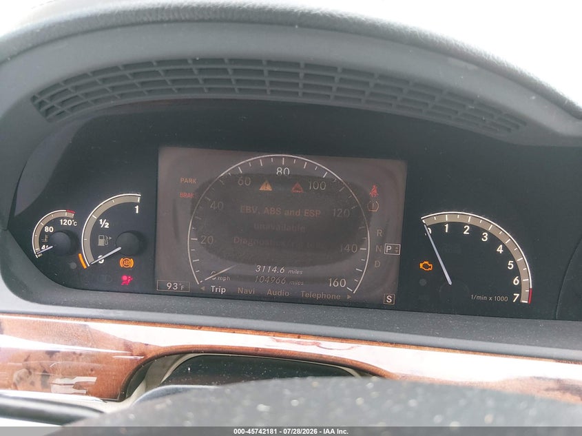 2009 Mercedes-benz S class VIN WDDNG86X19A276494 IAAI salvage auction — WATER/FLOOD, Rebuildable (Florida), sold $1,550 on 2026-08-20 (photo 7)