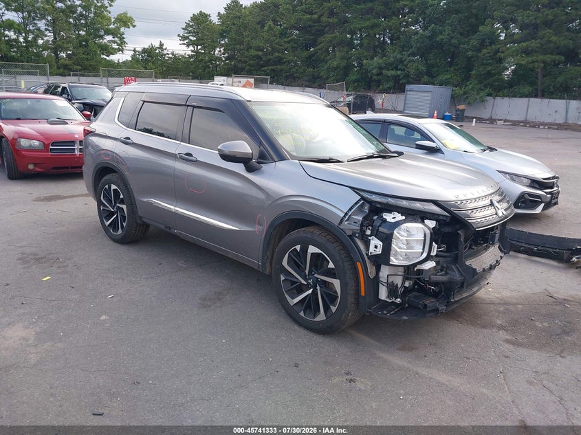 2022 Mitsubishi Outlander VIN JA4J4VA8XNZ056499 IAAI salvage auction — FRONT END, Salvage Title, sold $5,050 on 2026-08-21 (photo 1)