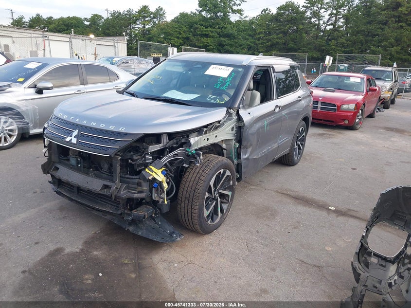 2022 Mitsubishi Outlander VIN JA4J4VA8XNZ056499 IAAI salvage auction — FRONT END, Salvage Title, sold $5,050 on 2026-08-21 (photo 2)