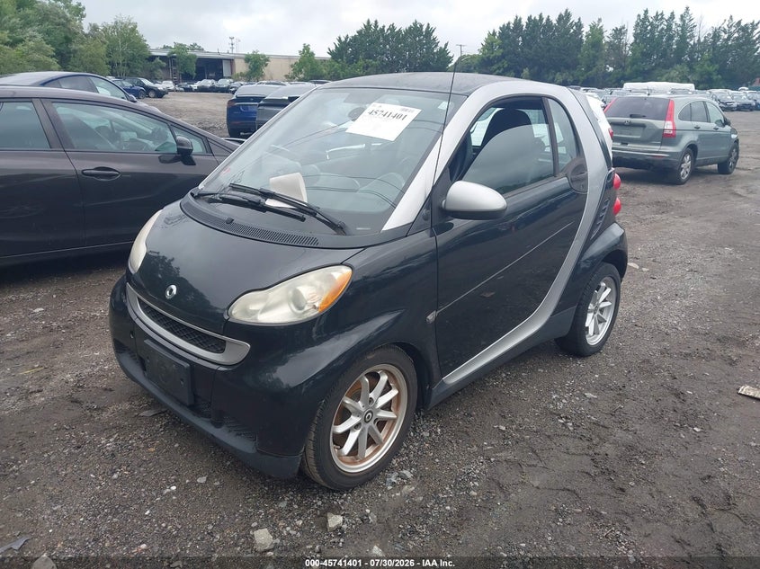 2008 Smart Fortwo VIN WMEEJ31X98K137066 IAAI salvage auction — NORMAL WEAR, Clear (Rhode Island), sold $525 on 2026-08-11 (photo 2)