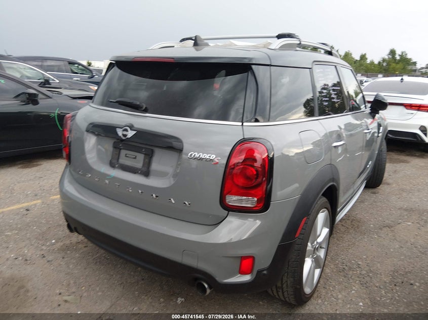 2017 Mini Countryman VIN WMZYT5C32H3D81070 IAAI salvage auction — HAIL, Wait Title, sold $5,700 on 2026-08-16 (photo 4)