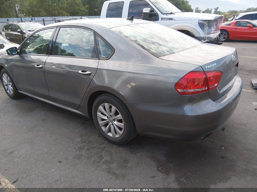 2015 Volkswagen Passat VIN 1VWAT7A32FC018212 IAAI salvage auction — FRONT END, Salvage (Utah), sold $900 on 2026-08-12 (photo 3)