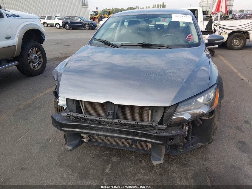 2015 Volkswagen Passat VIN 1VWAT7A32FC018212 IAAI salvage auction — FRONT END, Salvage (Utah), sold $900 on 2026-08-12 (photo 6)