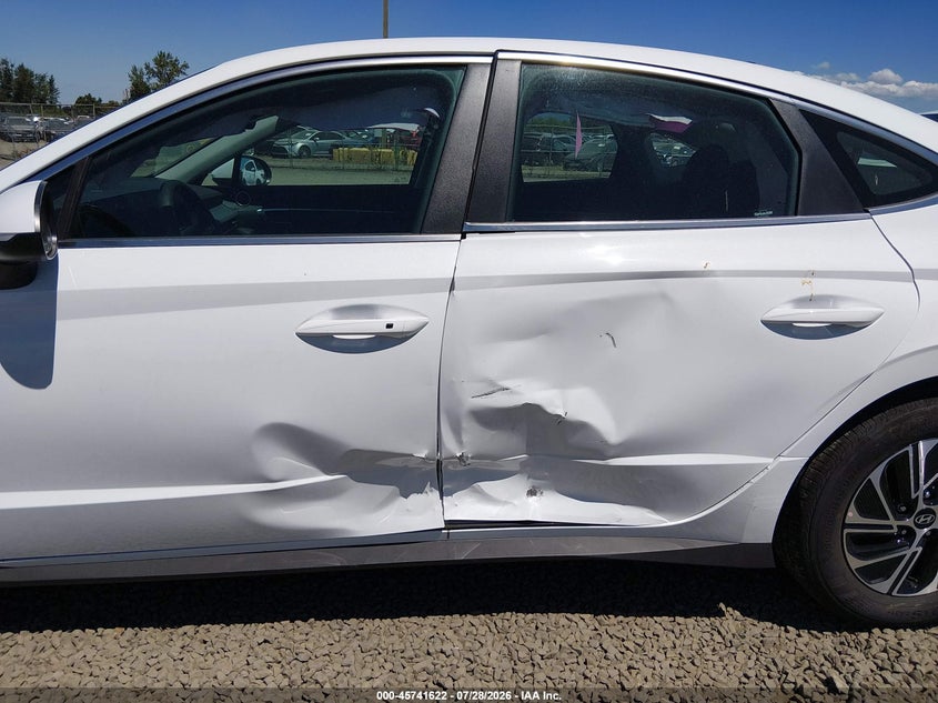 2026 Hyundai Sonata VIN KMHL24JJXTA168423 IAAI salvage auction — NORMAL WEAR, Enterprise Vehicles Clear Only (Oregon), sold $9,500 on 2026-08-01 (photo 6)