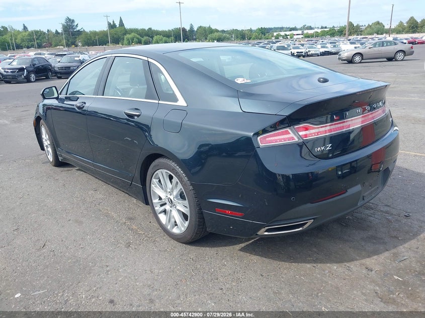 2014 Lincoln Mkz VIN 3LN6L2LU3ER820443 IAAI salvage auction — LEFT & RIGHT, Salvage (Oregon), sold $3,125 on 2026-09-22 (photo 3)