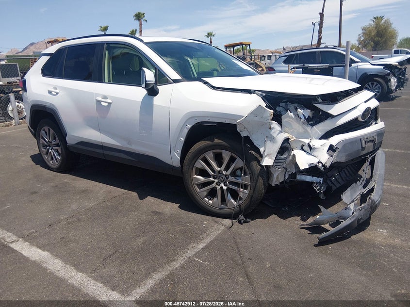 2020 Toyota Rav 4 VIN JTMA1RFVXLD527677 — IAAI salvage auction photo