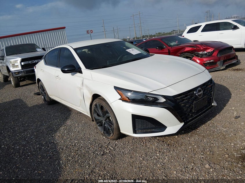 2023 Nissan Altima VIN 1N4BL4CW4PN320416 — IAAI salvage auction photo