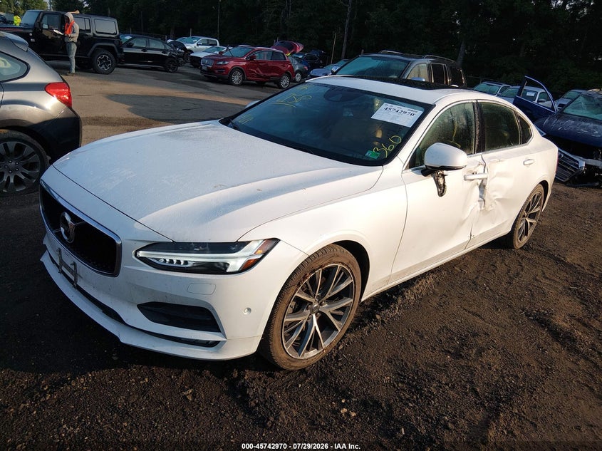2018 Volvo S90 VIN LVY982AKXJP019510 IAAI salvage auction — LEFT SIDE, Salvage - Greater Than 75% (Maryland), sold $5,350 on 2026-09-16 (photo 2)