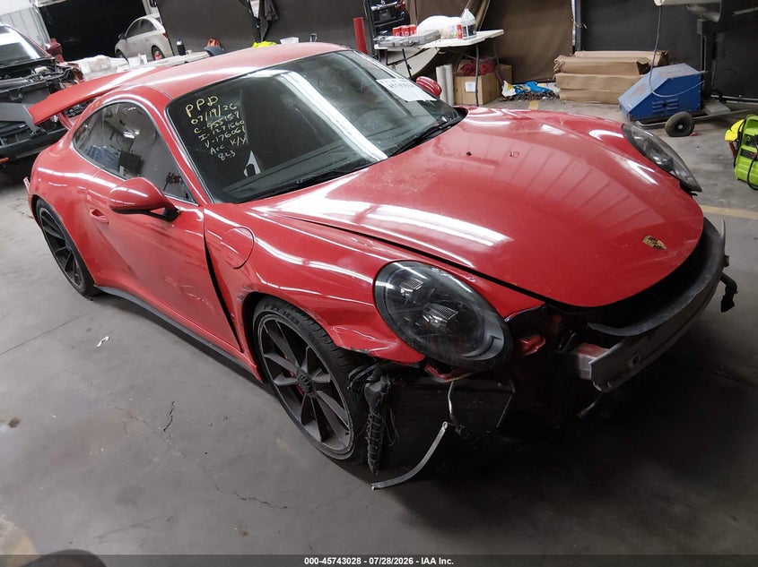 2018 Porsche 911 VIN WP0AC2A96JS176061 — IAAI salvage auction photo