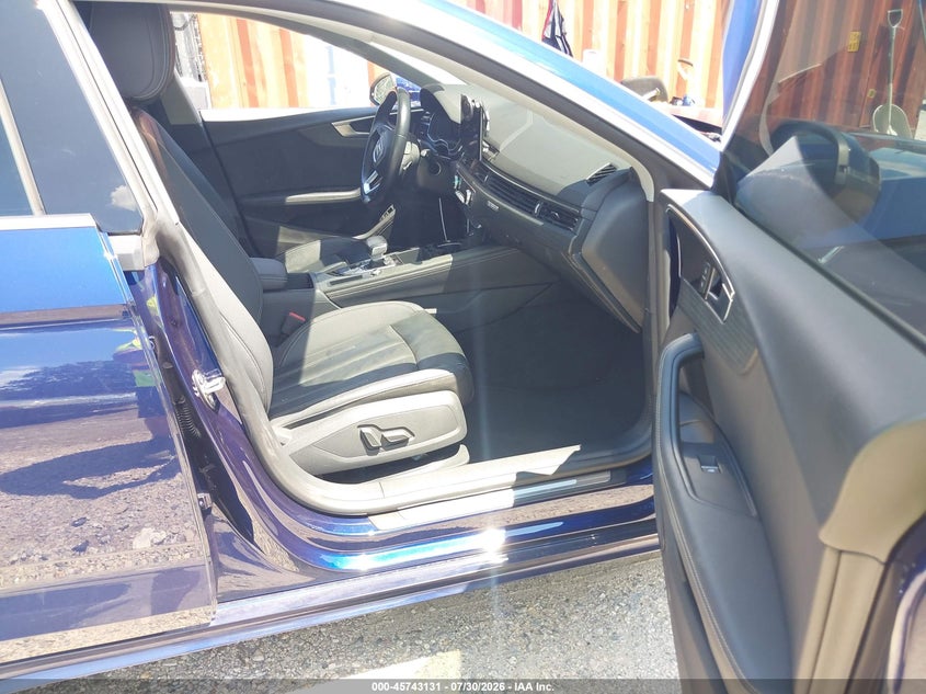 2021 Audi A5 VIN WAUCBCF54MA051137 IAAI salvage auction — FRONT END, Salvage Title, sold $10,300 on 2026-08-20 (photo 5)