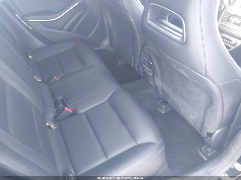 2014 Mercedes-benz Cla-klasse VIN WDDSJ4EB8EN035148 IAAI salvage auction — ENGINE DAMAGE, Wait Title, sold $1,250 on 2026-08-10 (photo 8)