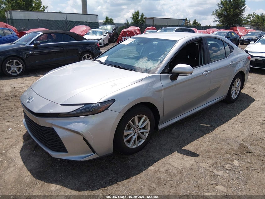 2025 Toyota Camry VIN 4T1DAACKXSU031958 IAAI salvage auction — RIGHT FRONT, Salvage Title, sold $15,100 on 2026-08-08 (photo 2)