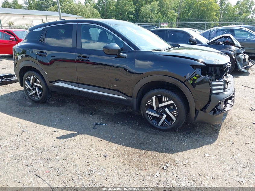 2025 Nissan Kicks VIN 3N8AP6CA6SL319324 IAAI salvage auction — FRONT END, Salvage Title, sold $5,300 on 2026-09-10 (photo 1)