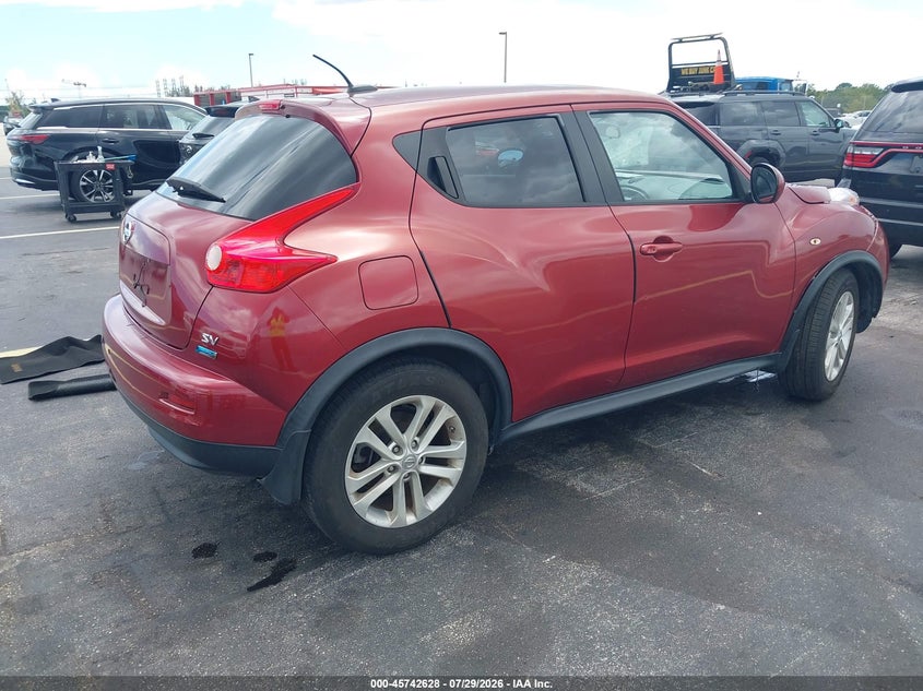 2014 Nissan Juke VIN JN8AF5MR2ET353374 IAAI salvage auction — LEFT FRONT, Salvage Title, sold $700 on 2026-08-18 (photo 4)