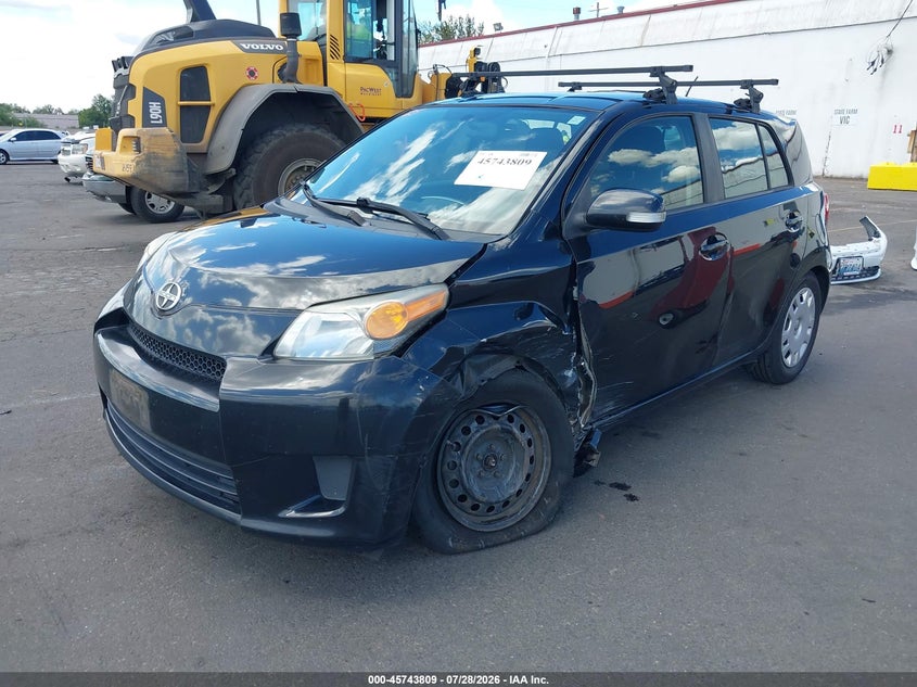 2014 Scion Xd VIN JTKKUPB41E1039339 IAAI salvage auction — LEFT FRONT, Salvage (Oregon), sold $1,725 on 2026-10-08 (photo 2)