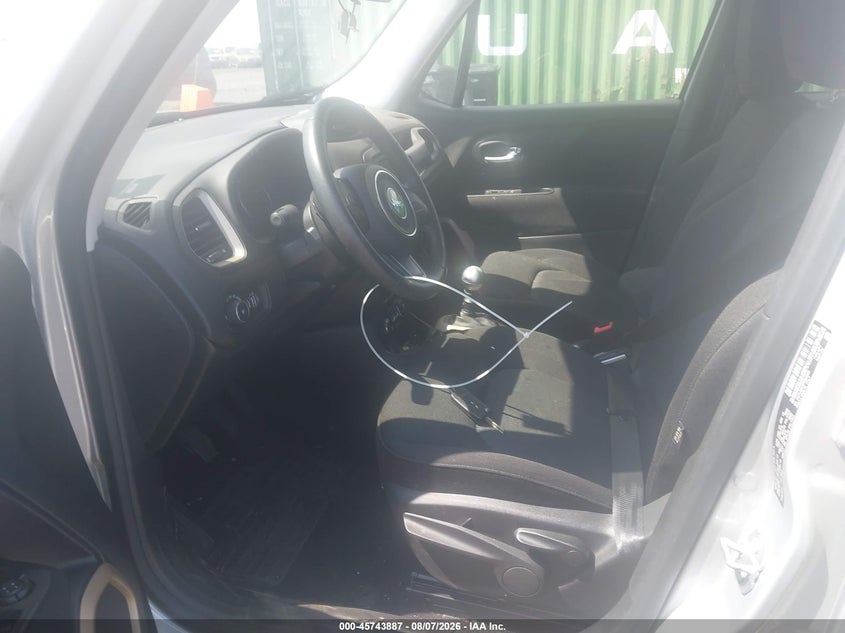 2015 Jeep Renegade VIN ZACCJBBH8FPB99066 IAAI salvage auction — NORMAL WEAR, Clear (New Jersey), sold $450 on 2026-08-18 (photo 5)