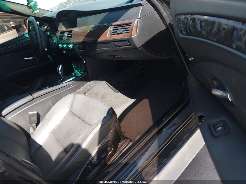 2008 BMW 5 series VIN WBANW53508CT53967 IAAI salvage auction — LEFT REAR, Original (Texas), sold $1,150 on 2026-08-03 (photo 5)