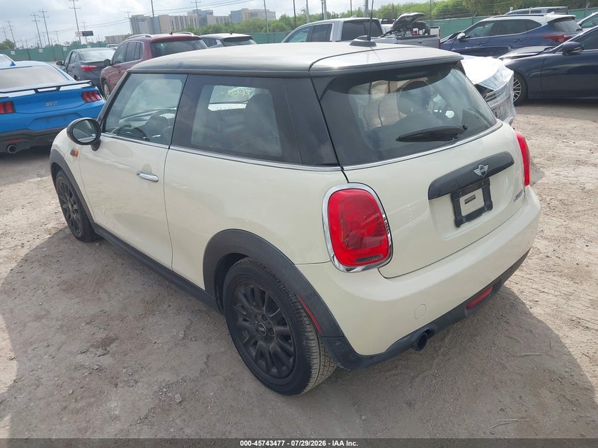 2016 Mini Hard top VIN WMWXP5C53GT739366 IAAI salvage auction — RIGHT FRONT, Salvage (Idaho), sold $650 on 2026-08-08 (photo 3)