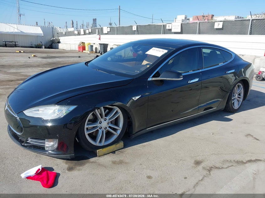 2015 Tesla Model s VIN 5YJSA1H11FFP79122 IAAI salvage auction — SUSPENSION, Salvage Title, sold $2,150 on 2026-08-23 (photo 2)