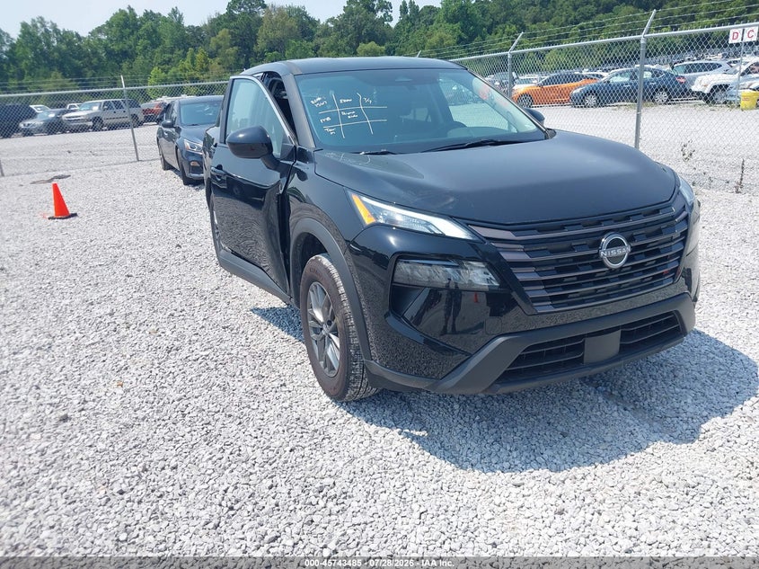 2026 Nissan Rogue VIN 5N1BT3BA5TC768255 — IAAI salvage auction photo