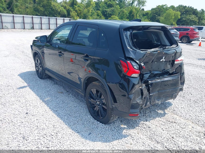 2026 Mitsubishi Outlander VIN JA4ARUAU7TU008977 IAAI salvage auction — FRONT & REAR, Certificate Of Destruction (Florida), sold $1,900 on 2026-08-01 (photo 3)