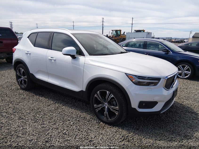 2022 Volvo Xc40 VIN YV4162UL9N2651803 — IAAI salvage auction photo