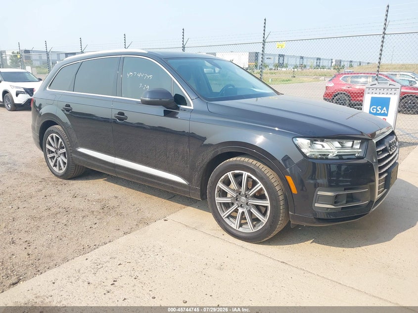 2017 Audi Q7 VIN WA1VAAF79HD015799 — IAAI salvage auction photo
