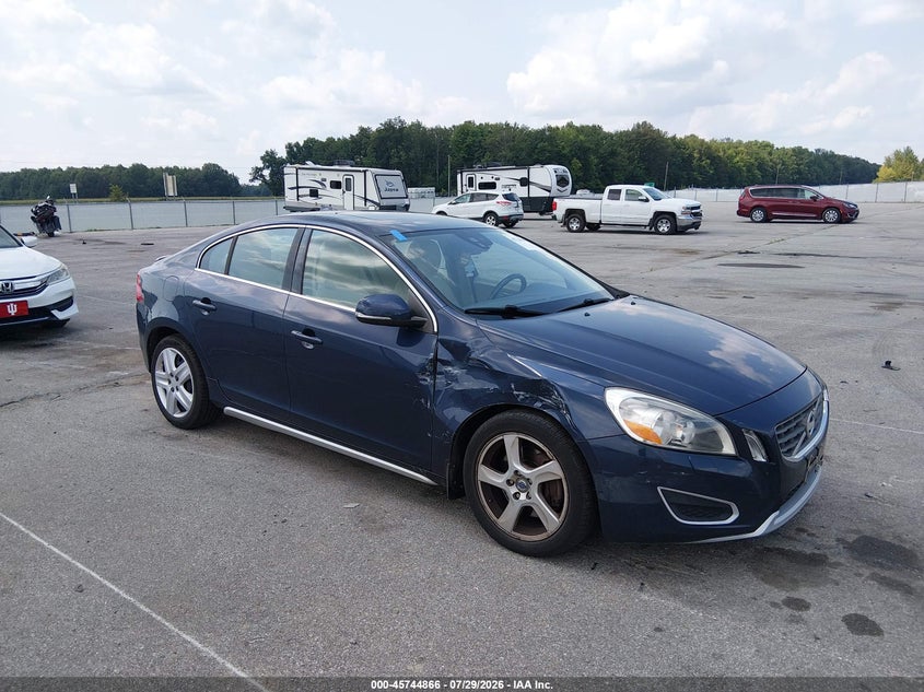 2012 Volvo S60 VIN YV1622FS2C2099271 IAAI salvage auction — RIGHT SIDE, Salvage (Indiana), sold $600 on 2026-08-20 (photo 1)